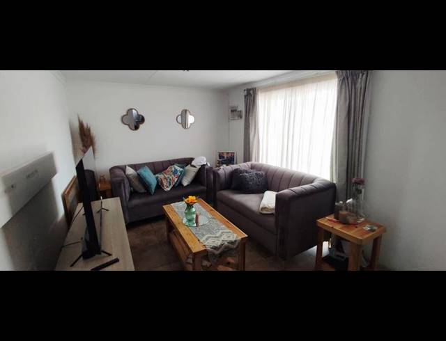 1 BEDROOM PROPERTY TO RENT IN GERDVIEW